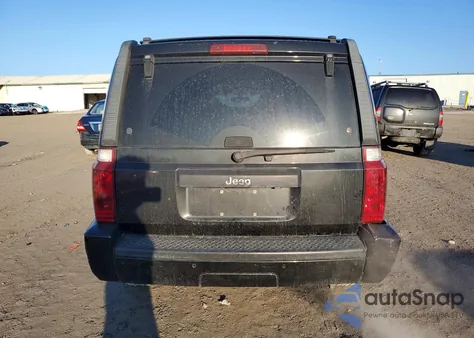 2010 Jeep Commander Sport z USA, uszkodzony, nr VIN 1J4RH4GK8AC103191